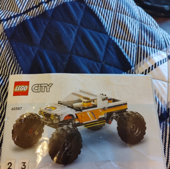 Legos - Picture 5 of 7